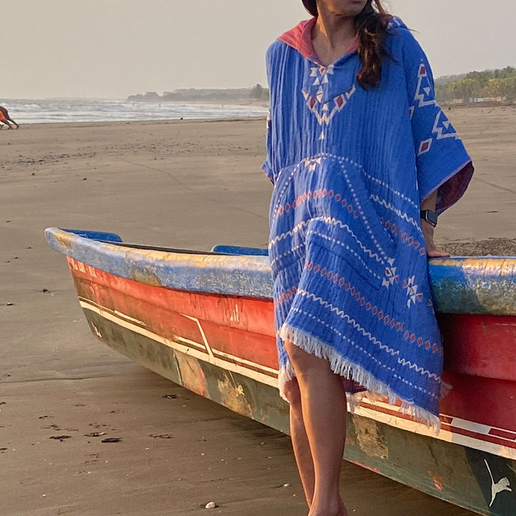 The Dreamland Reversible Poncho - Electric Blue/Red